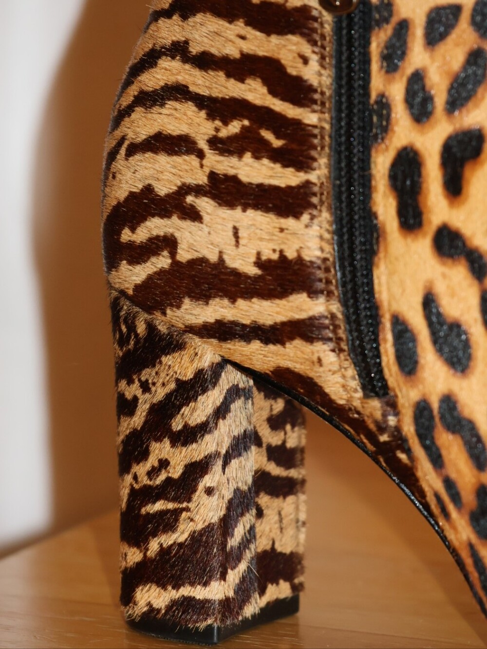ANTONIO MELANI Shahn Leopard & Tiger Print Calf Hair Ankle Boots. 7M - Picture 15 of 16